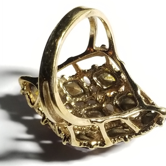 Relisted -Vintage purple gems ring 18k HGE cluster gold tone cocktail statement - Picture 5 of 15